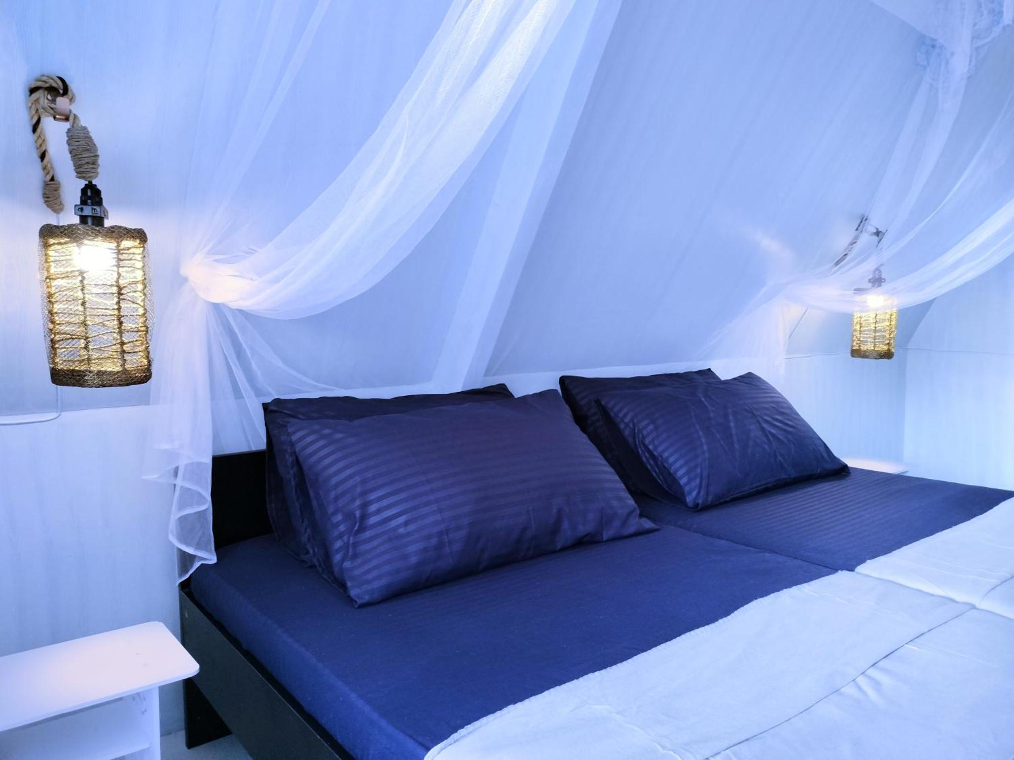Riu Del Mar Hostel Dauis エクステリア 写真