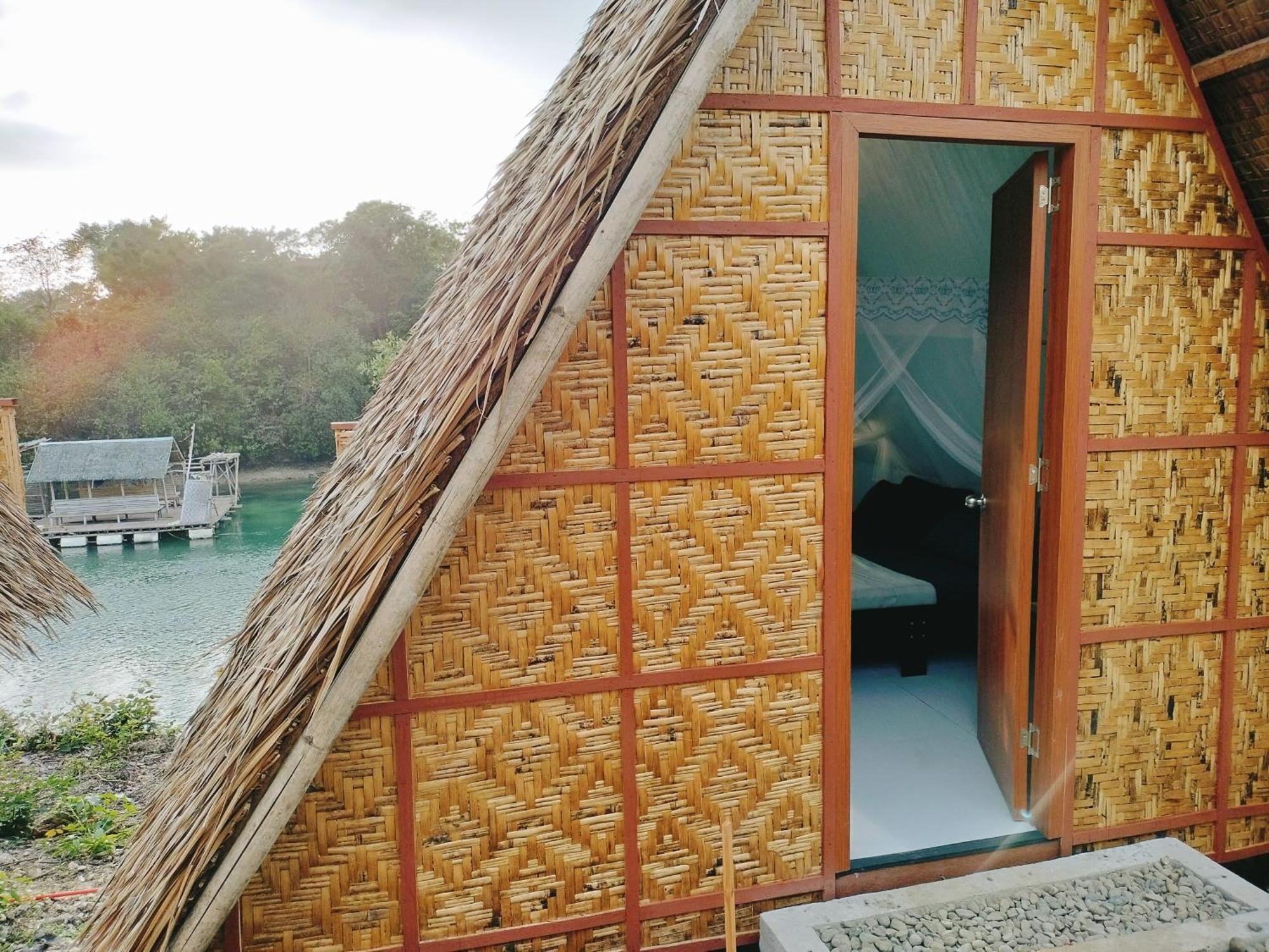 Riu Del Mar Hostel Dauis エクステリア 写真