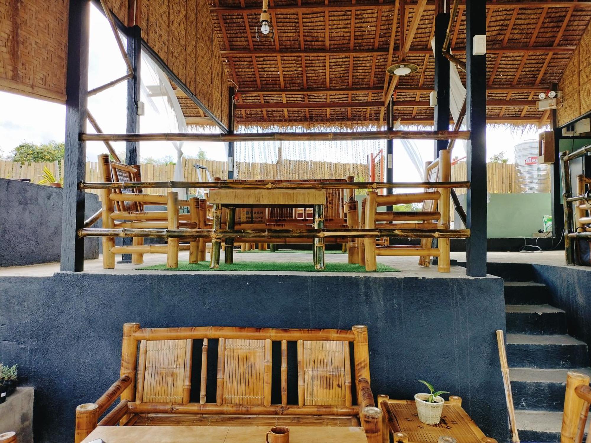 Riu Del Mar Hostel Dauis エクステリア 写真
